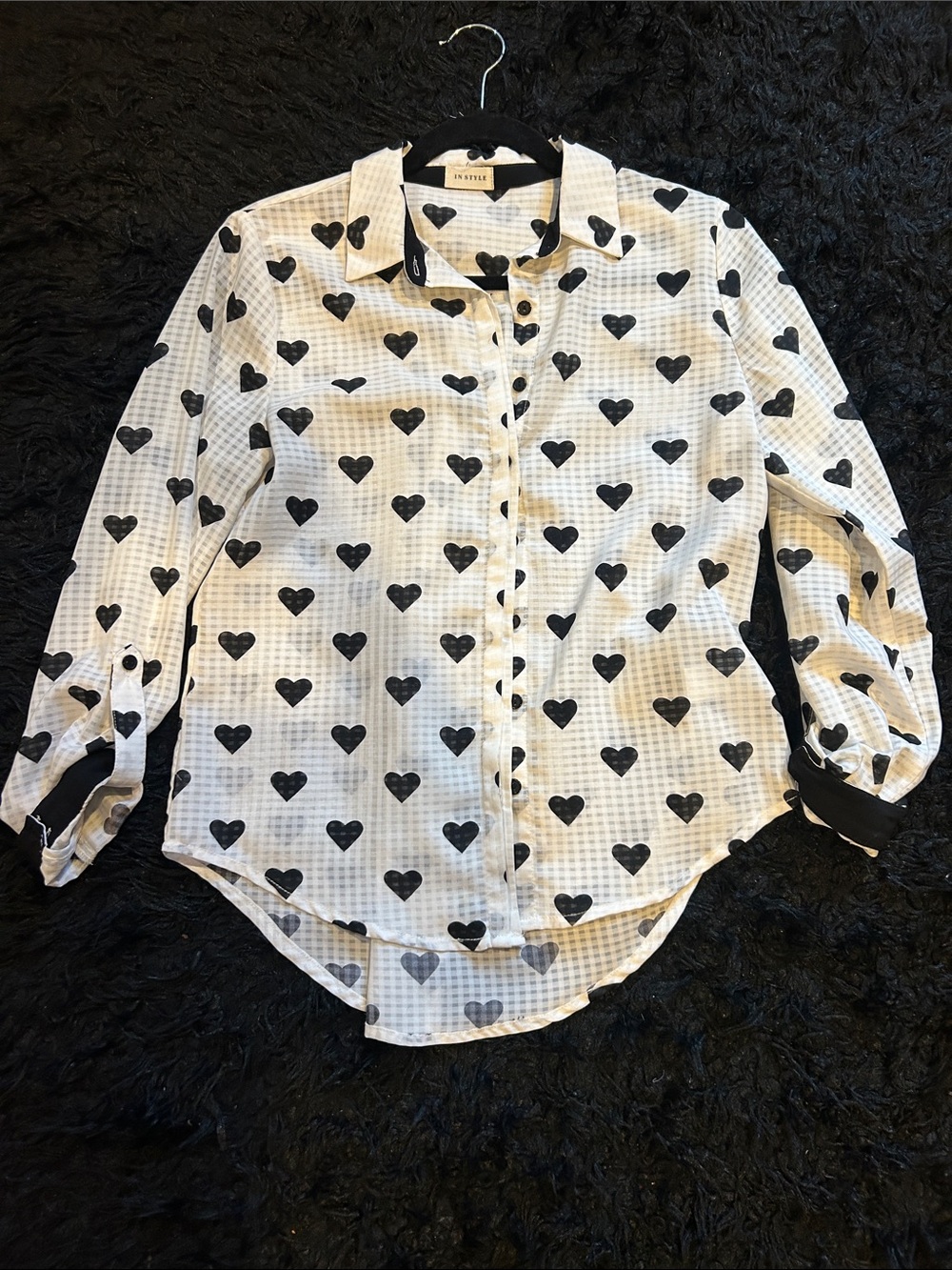 Wit & Wisdom White Button-Down Shirt with Black Heart Print